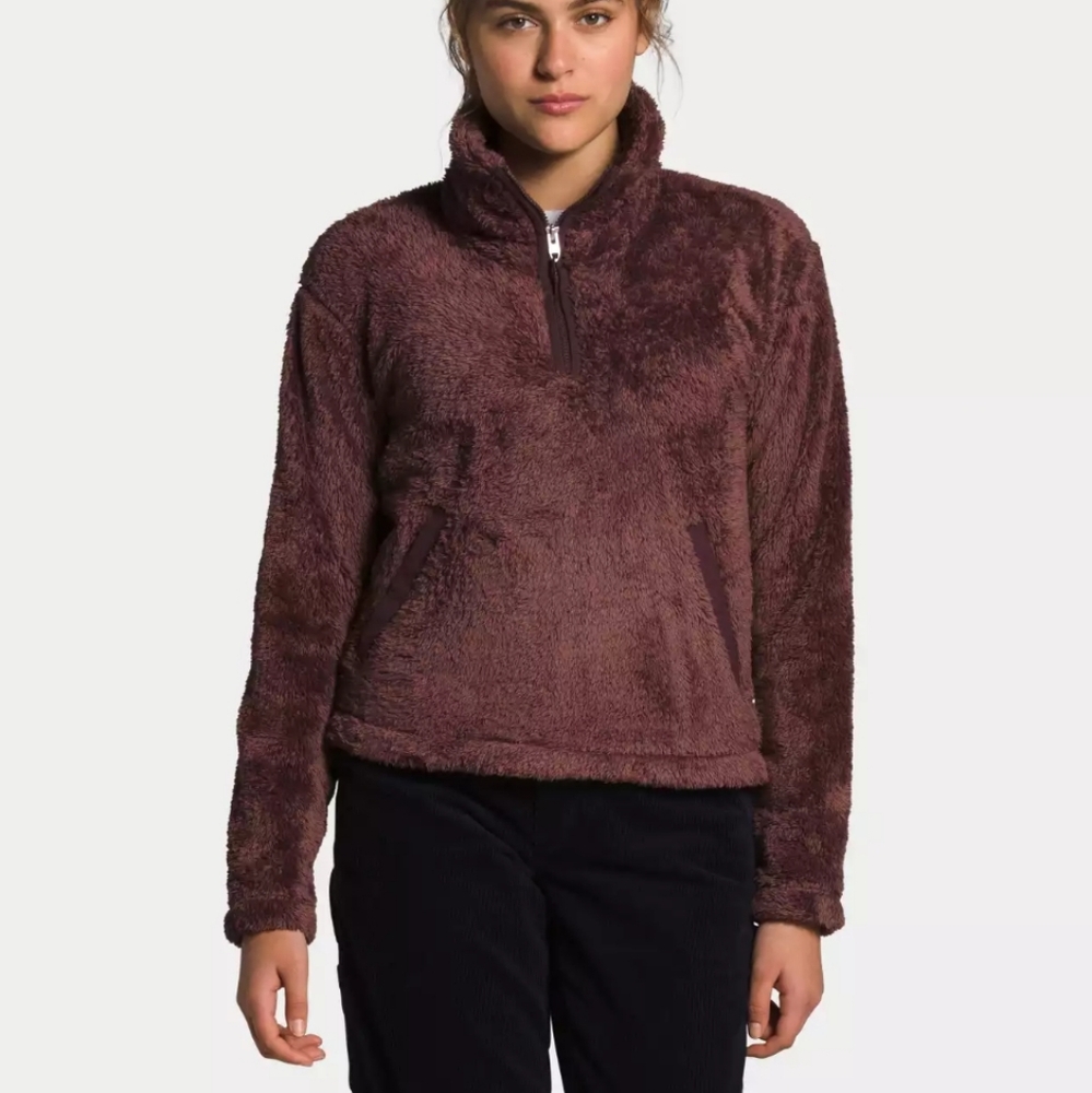The North Face NWT Furry Fleece Pullover in Marron Purple Root Brown